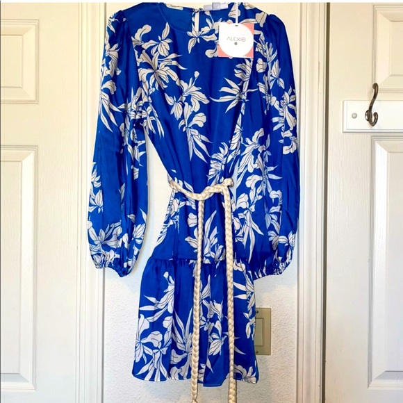 Alexis Floral Long Sleeves NWT - Picture 7 of 9